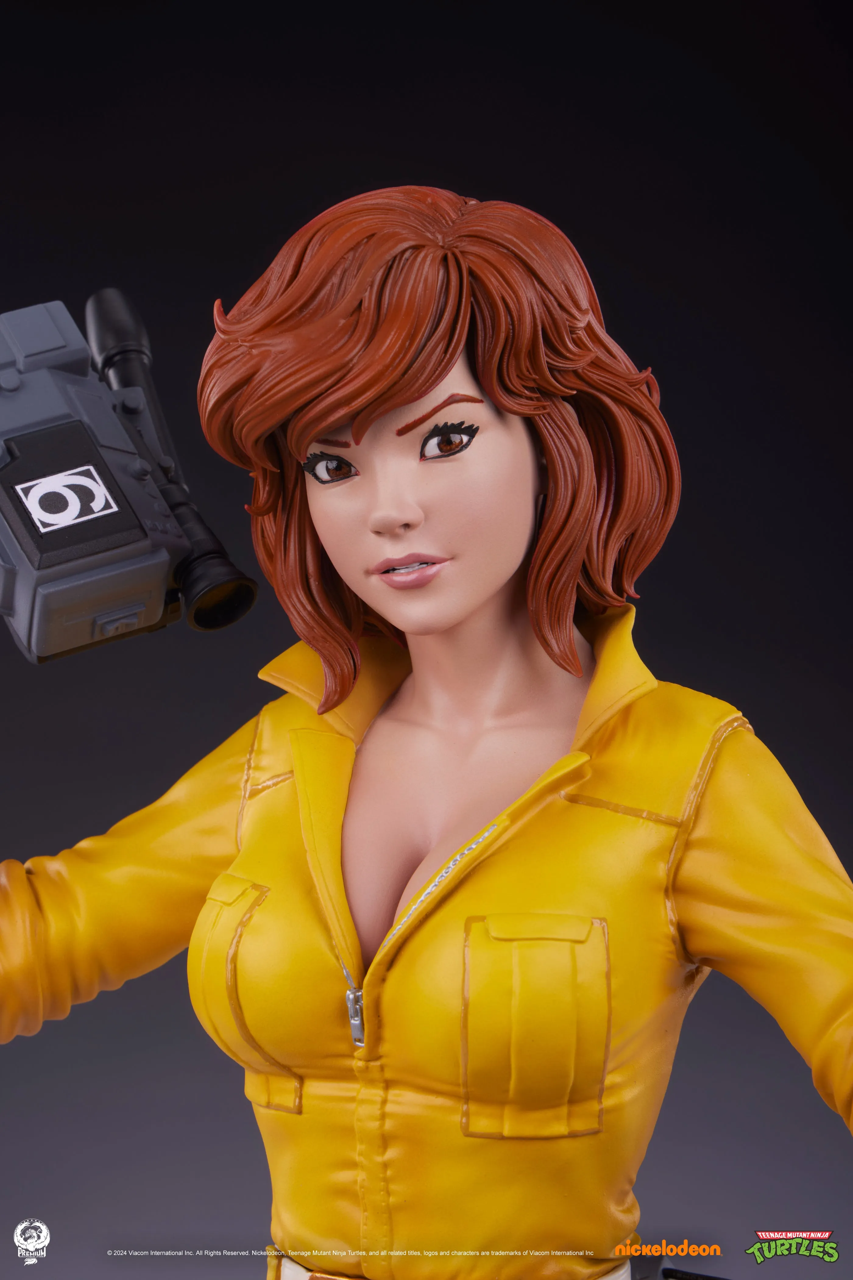 April O'Neil Teenage Mutant Ninja Turtles 1/4 Scale Statue Pre-order