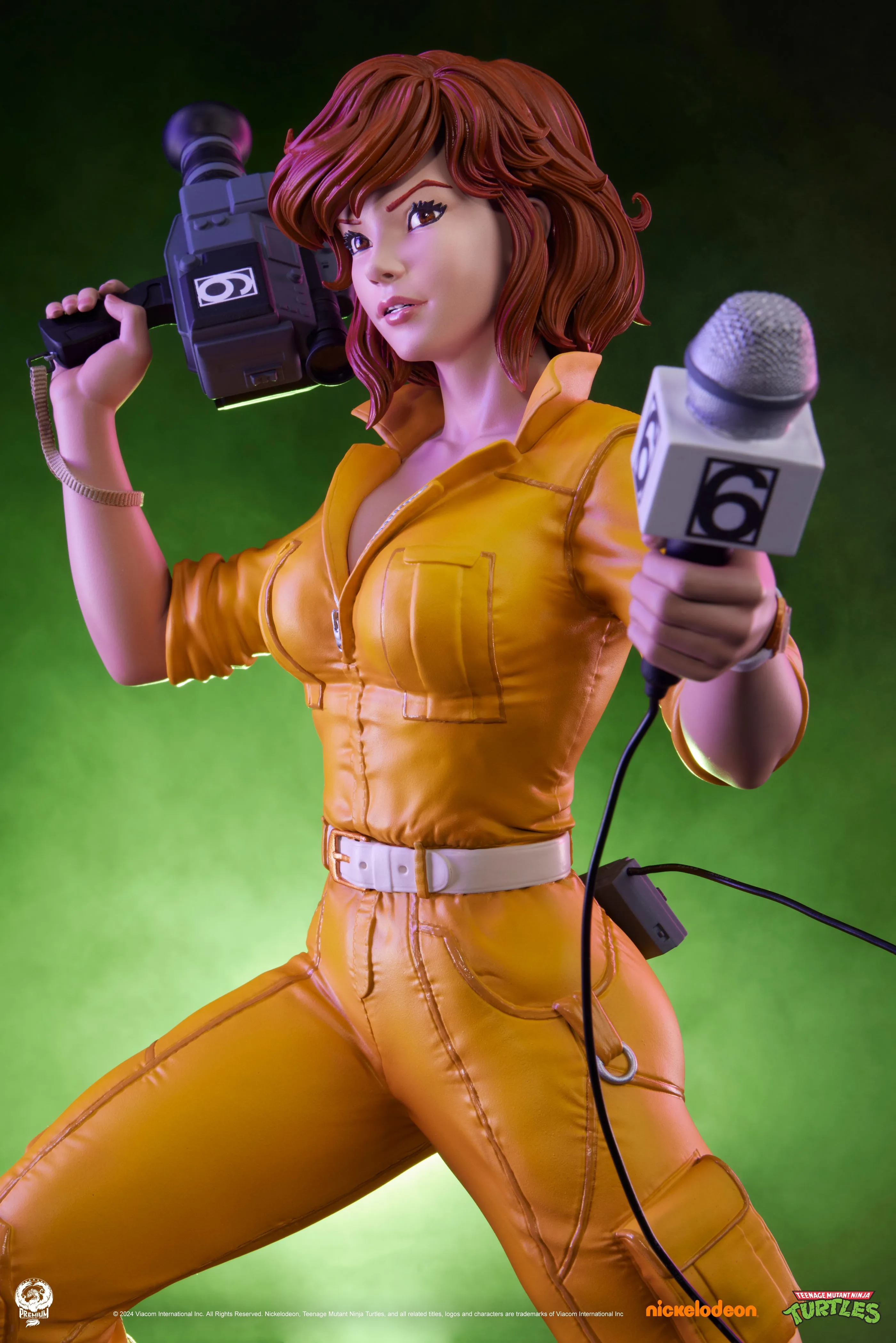 April O'Neil Teenage Mutant Ninja Turtles 1/4 Scale Statue Pre-order