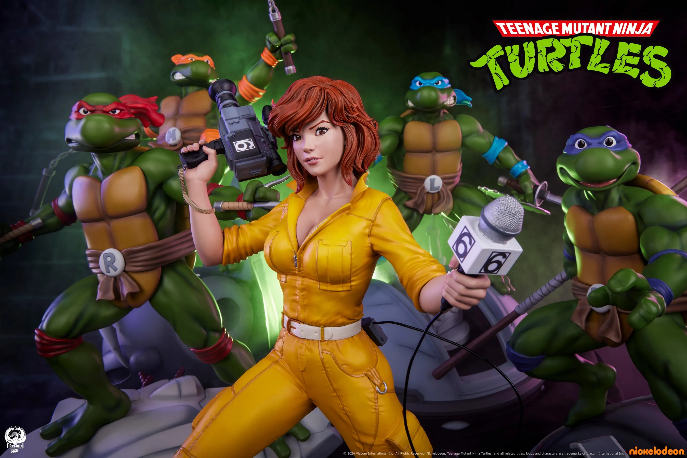 April O'Neil Teenage Mutant Ninja Turtles 1/4 Scale Statue Pre-order