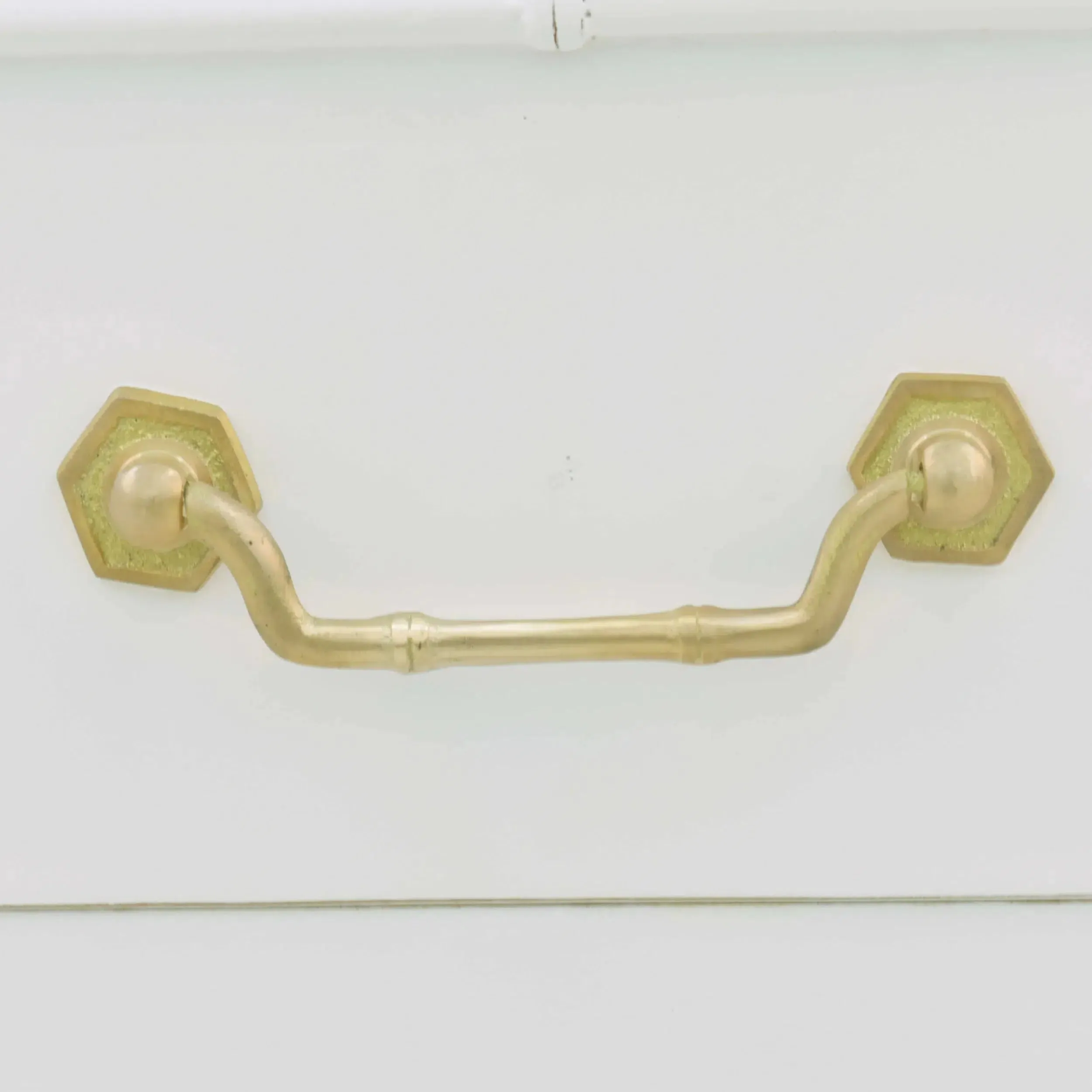 Chelsea 3 Drawer Bedside In Architectural White
