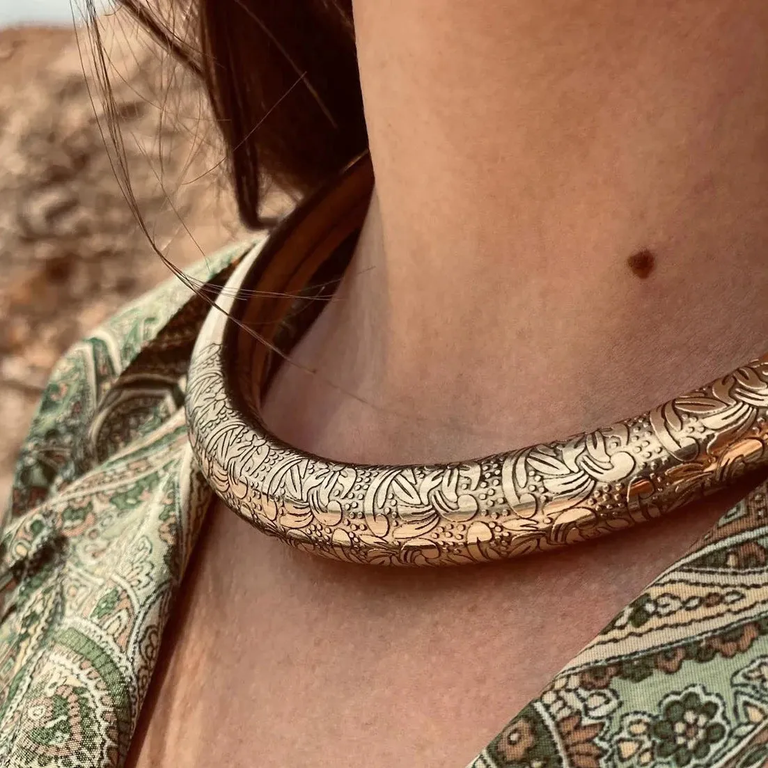 Choker Necklace