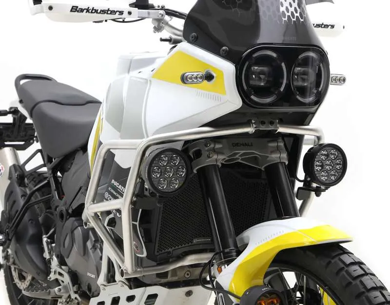 Denali valbeugel mistlampen montage adapters voor de Ducati Desert X