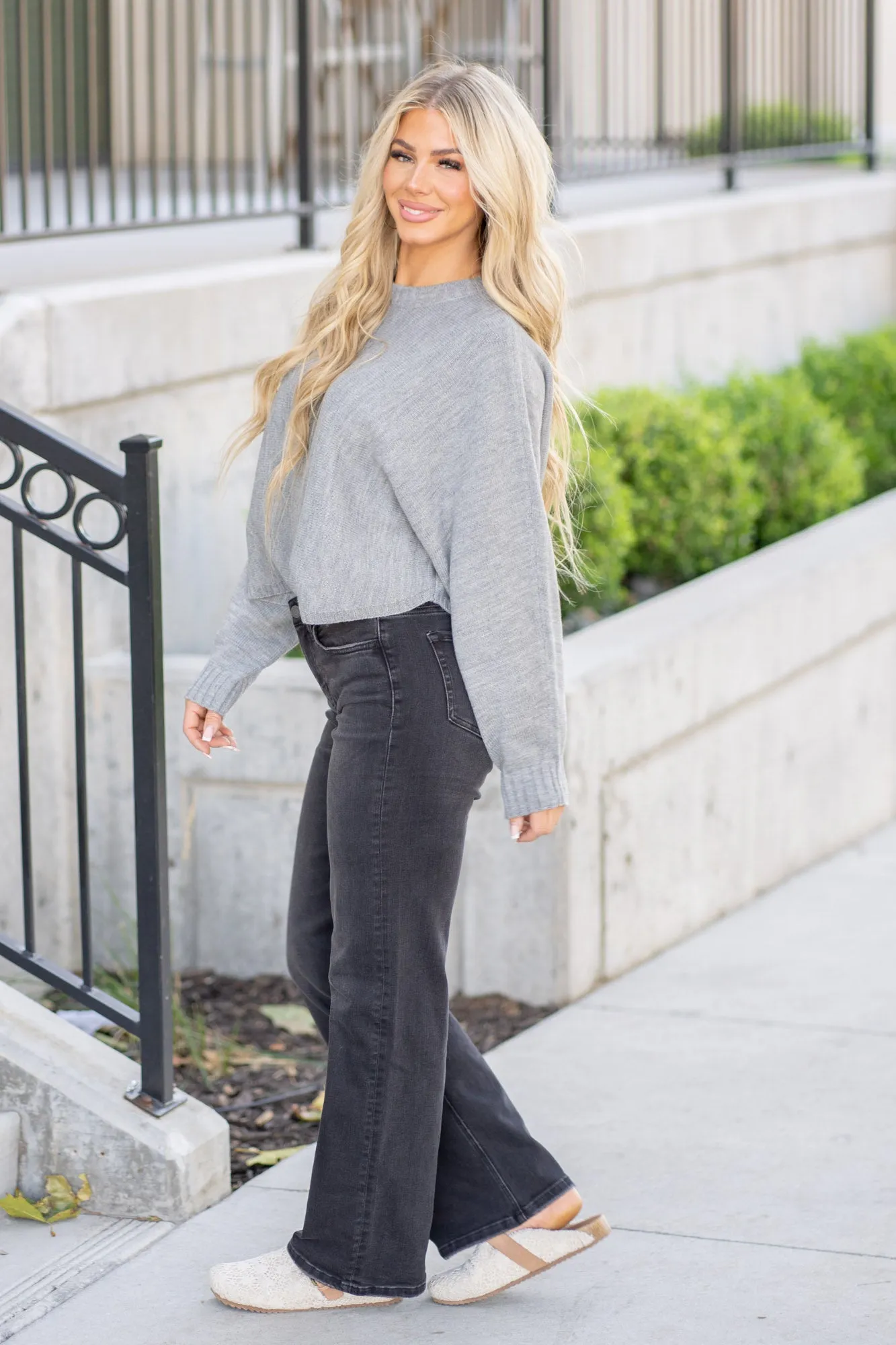 Encourage High Rise Loose Fit