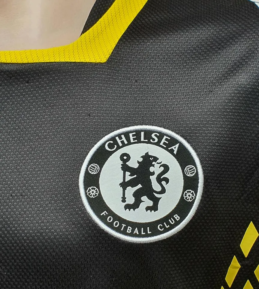 ENGLISH PREMIER CHELSEA 2008-09 UEFA CHAMPIONS FINAL JERSEY AUTHENTIC ADIDAS TRAINING SHIRT MEDIUM / CODE # 658318