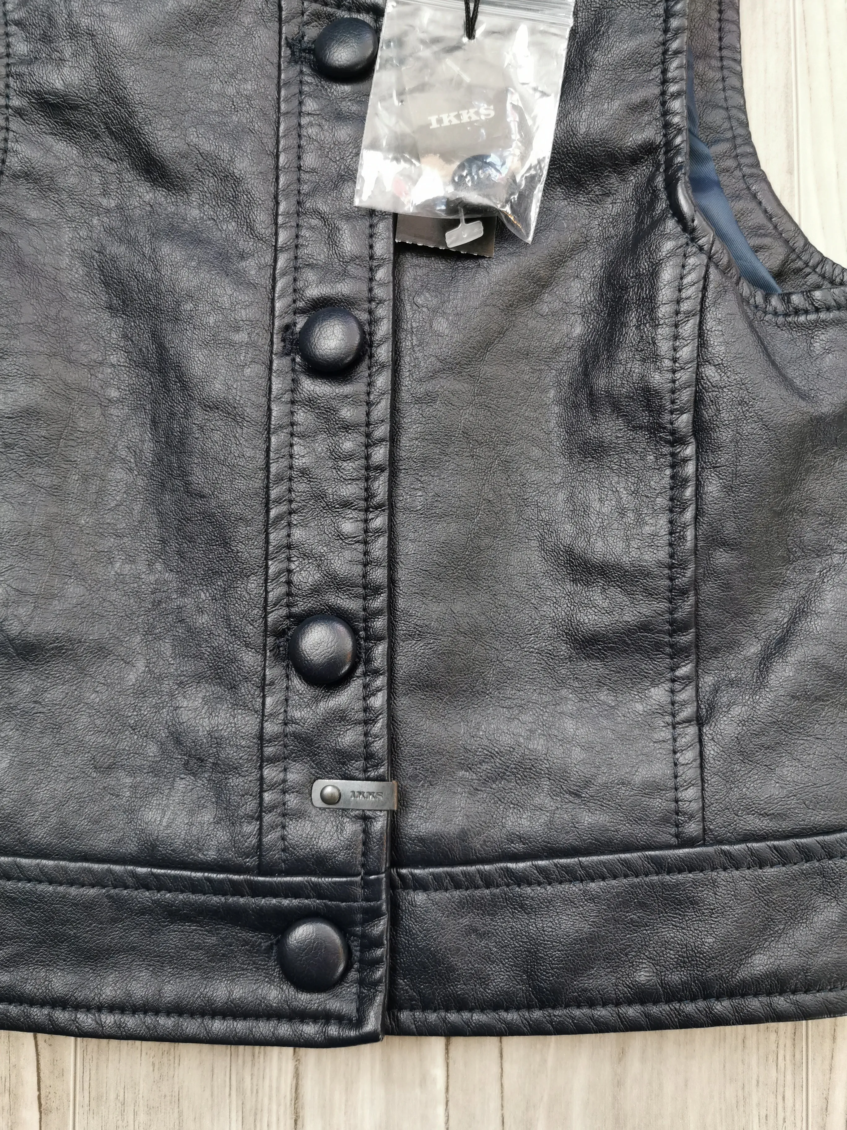 GIRL SIZE 4 YEARS - IKKS, Designer Fashion, Black Faux Leather Vest NWT B31