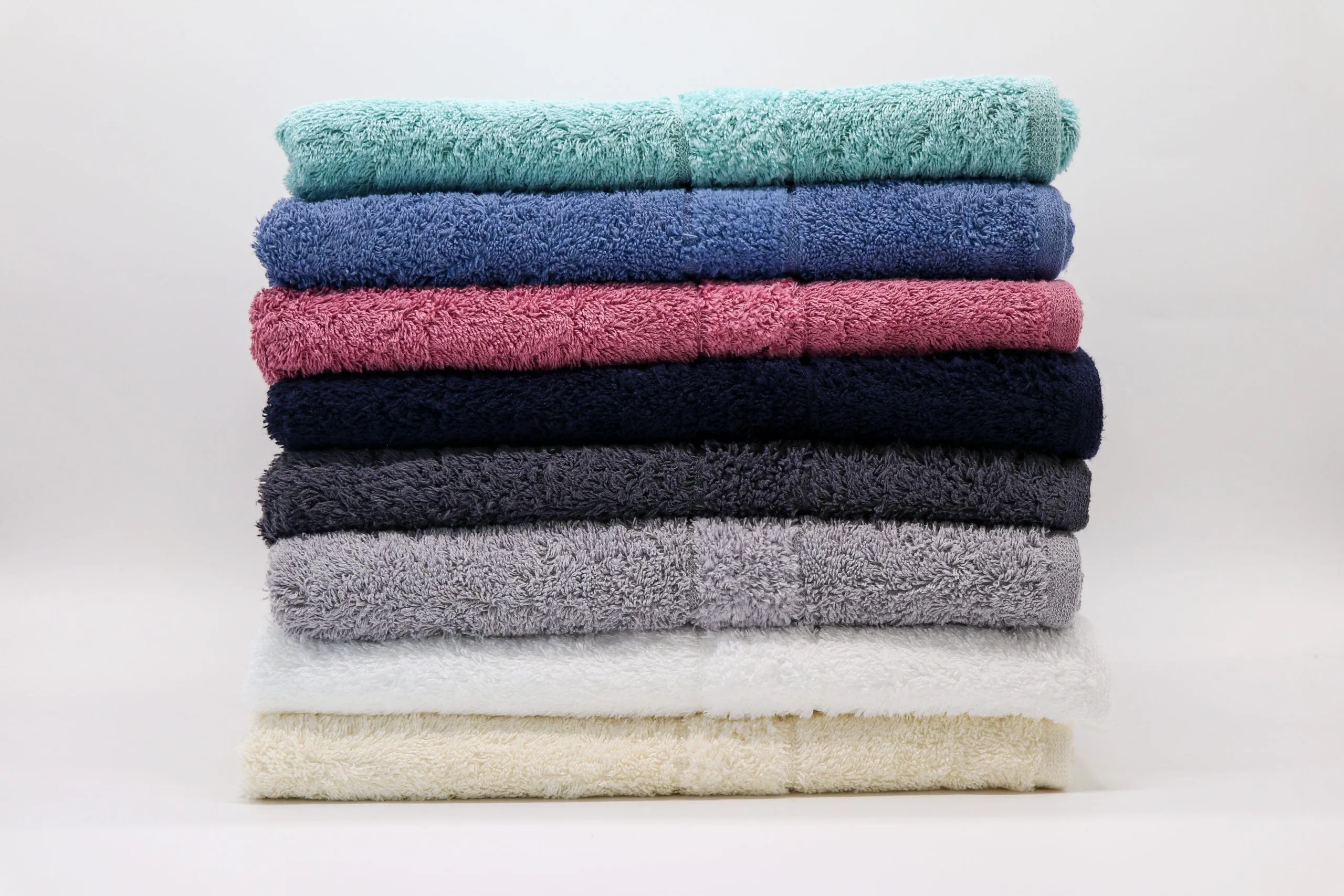 Glodina Marathon Platinum Aqua Towel 610gsm