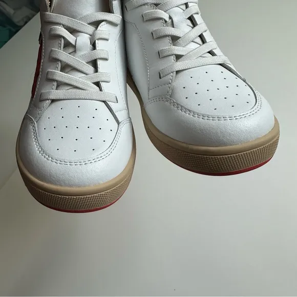 Like new! Old Soles red star sneakers