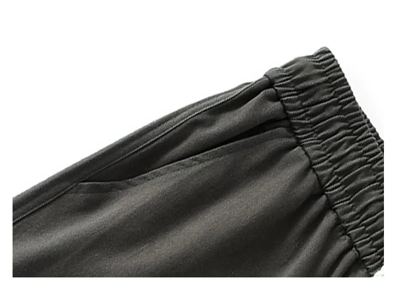 Loose Fit Cargo Pants