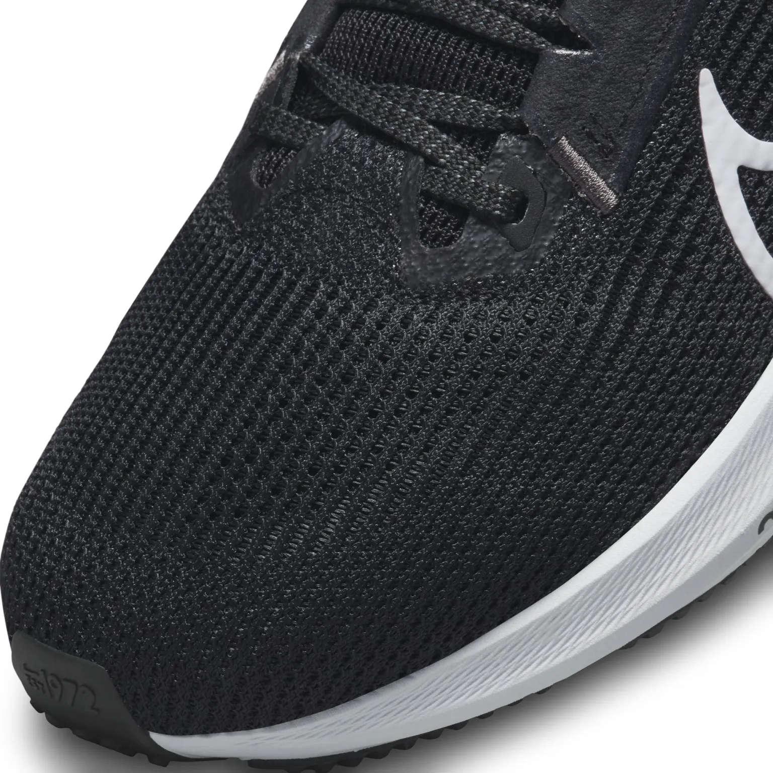 Nike Womens Pegasus 40 Running