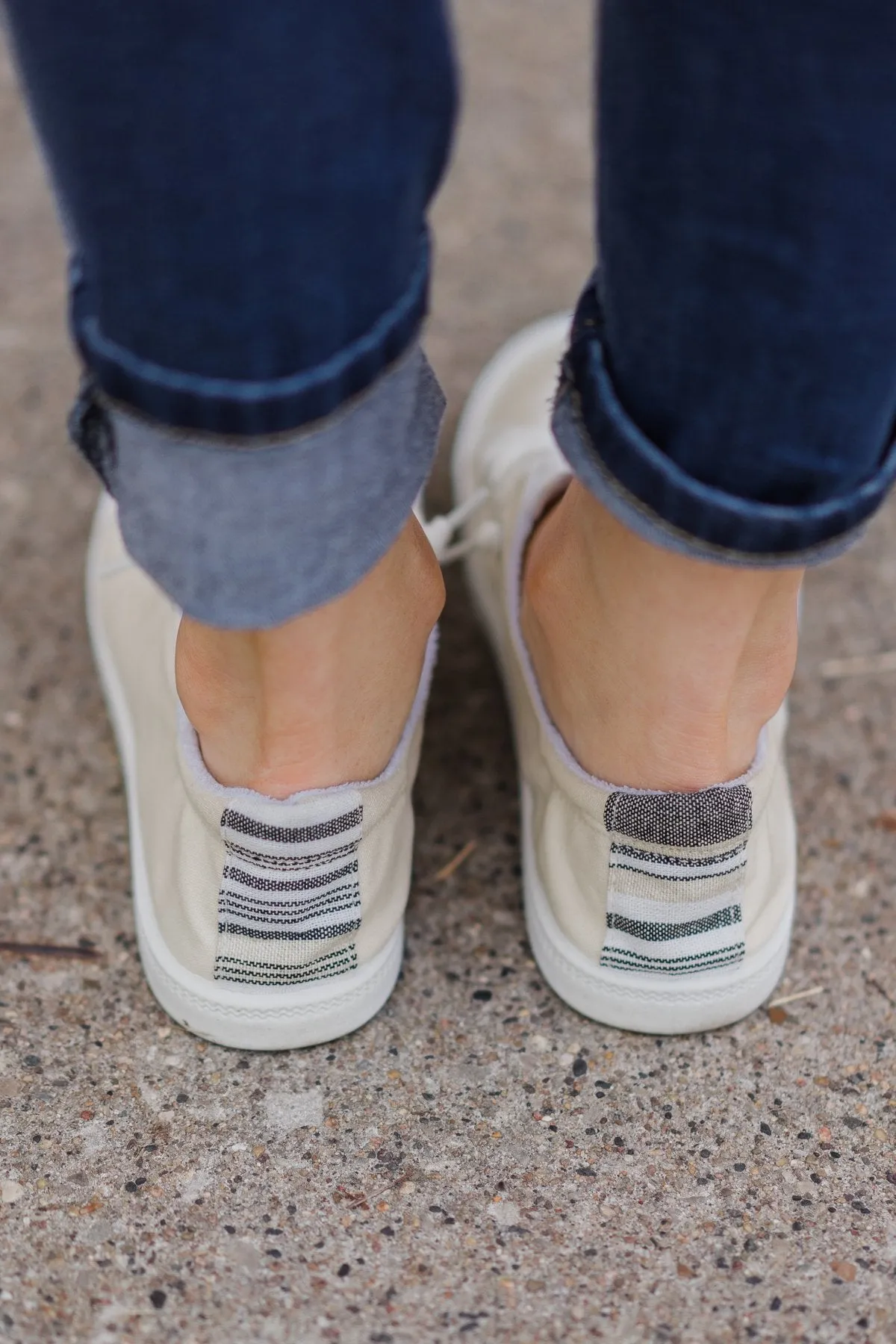 Not Rated Rae Sneakers- Beige