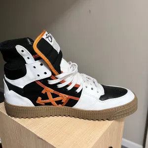 Off White 3.0 Off Court Sneaker