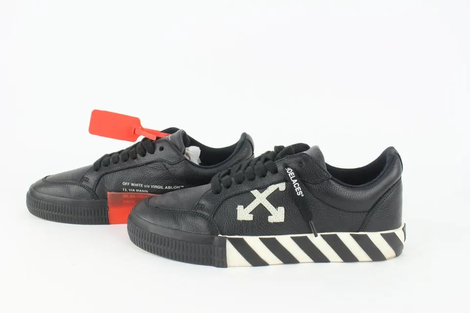 Off-White™ Men's 41 2013 "Do You Cheer" Black Low Sneakers 1029of44