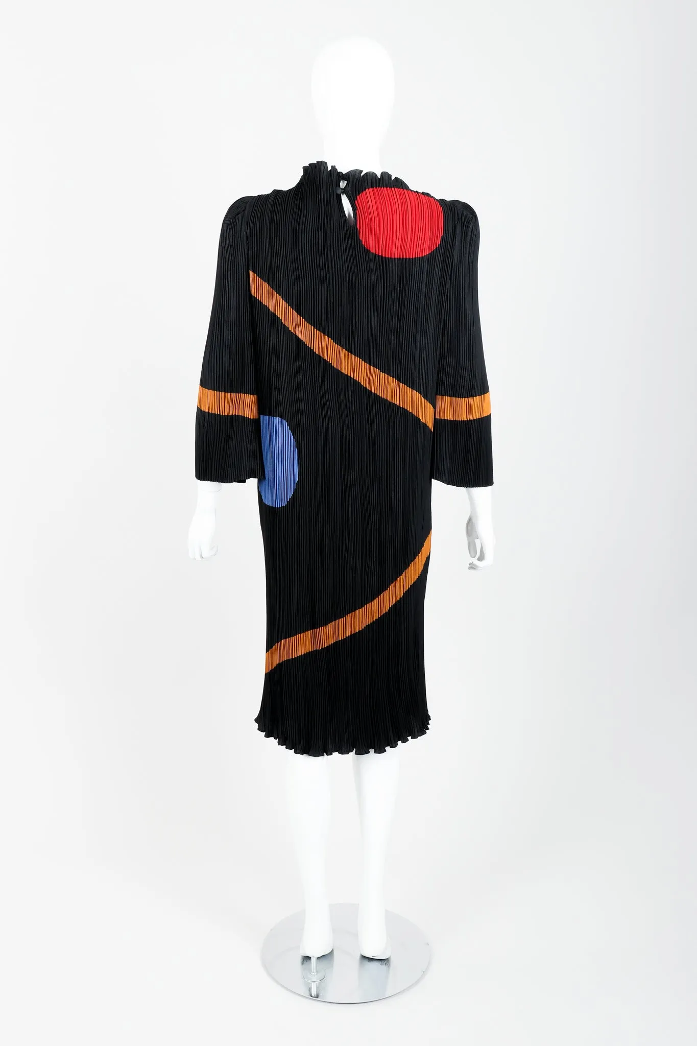 Pleated Graphic Print Dress