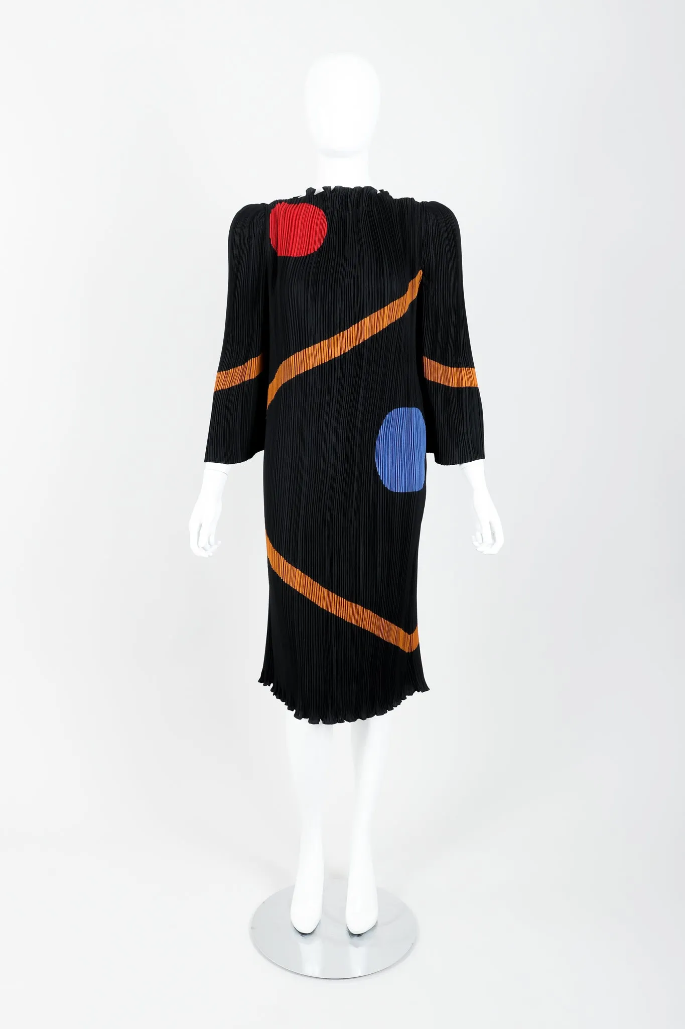 Pleated Graphic Print Dress