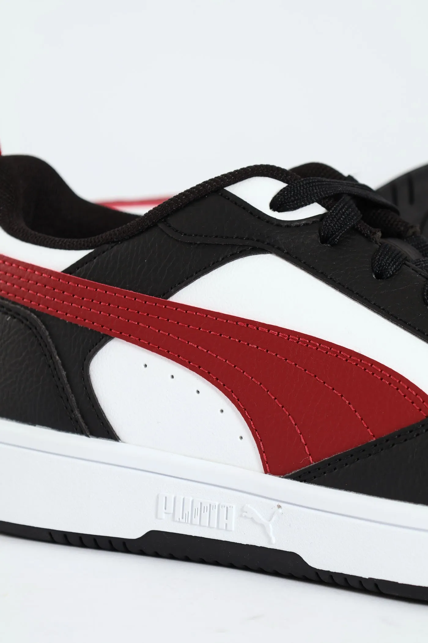 Rebound V6 Low Sneaker - Black/Red