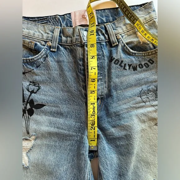 REVICE Super 80’s Hollywood icon jeans Size 25 decorated w/iconic H’wood details