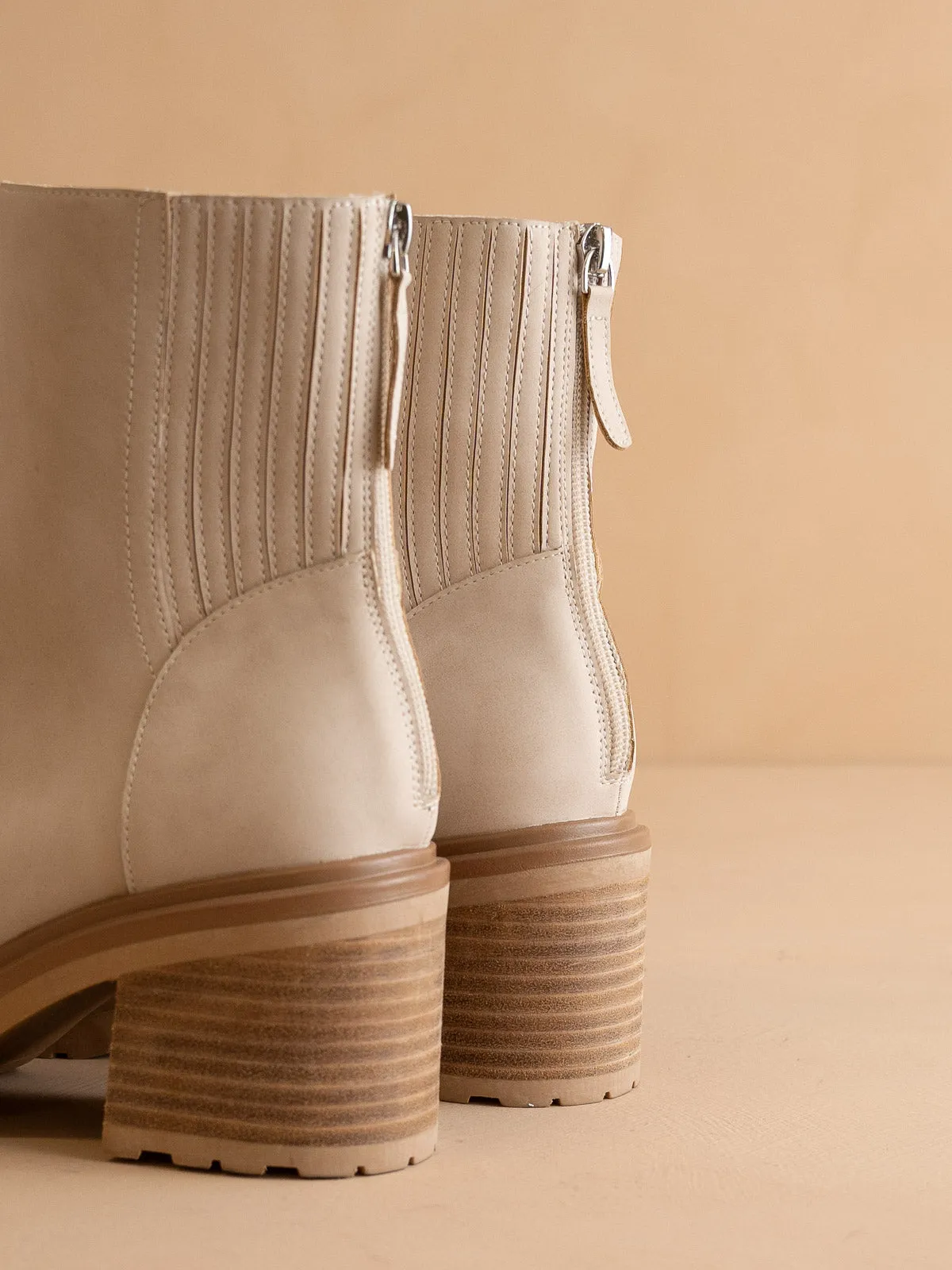 The Megan | Light Grey Lug Chelsea Bootie
