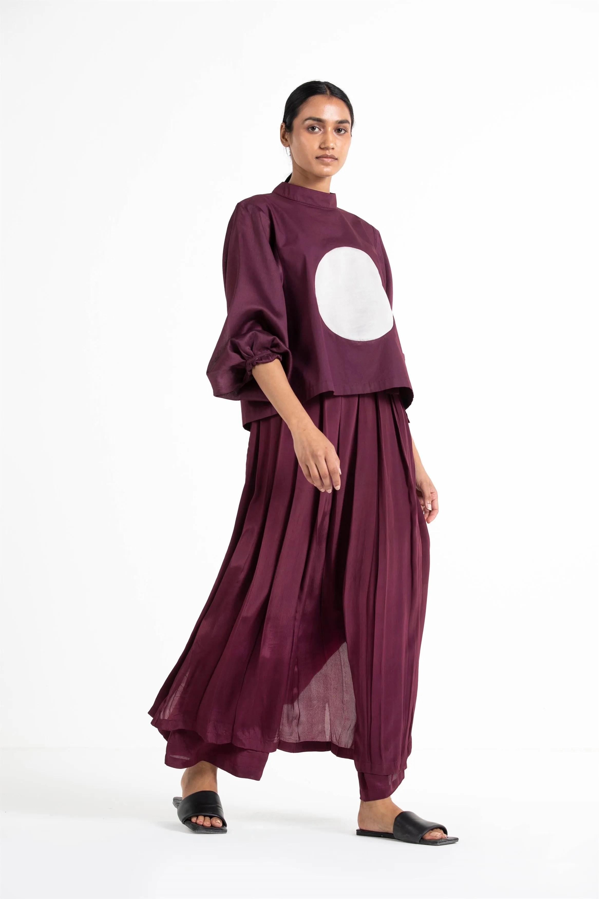 THREE   -   Circle Top