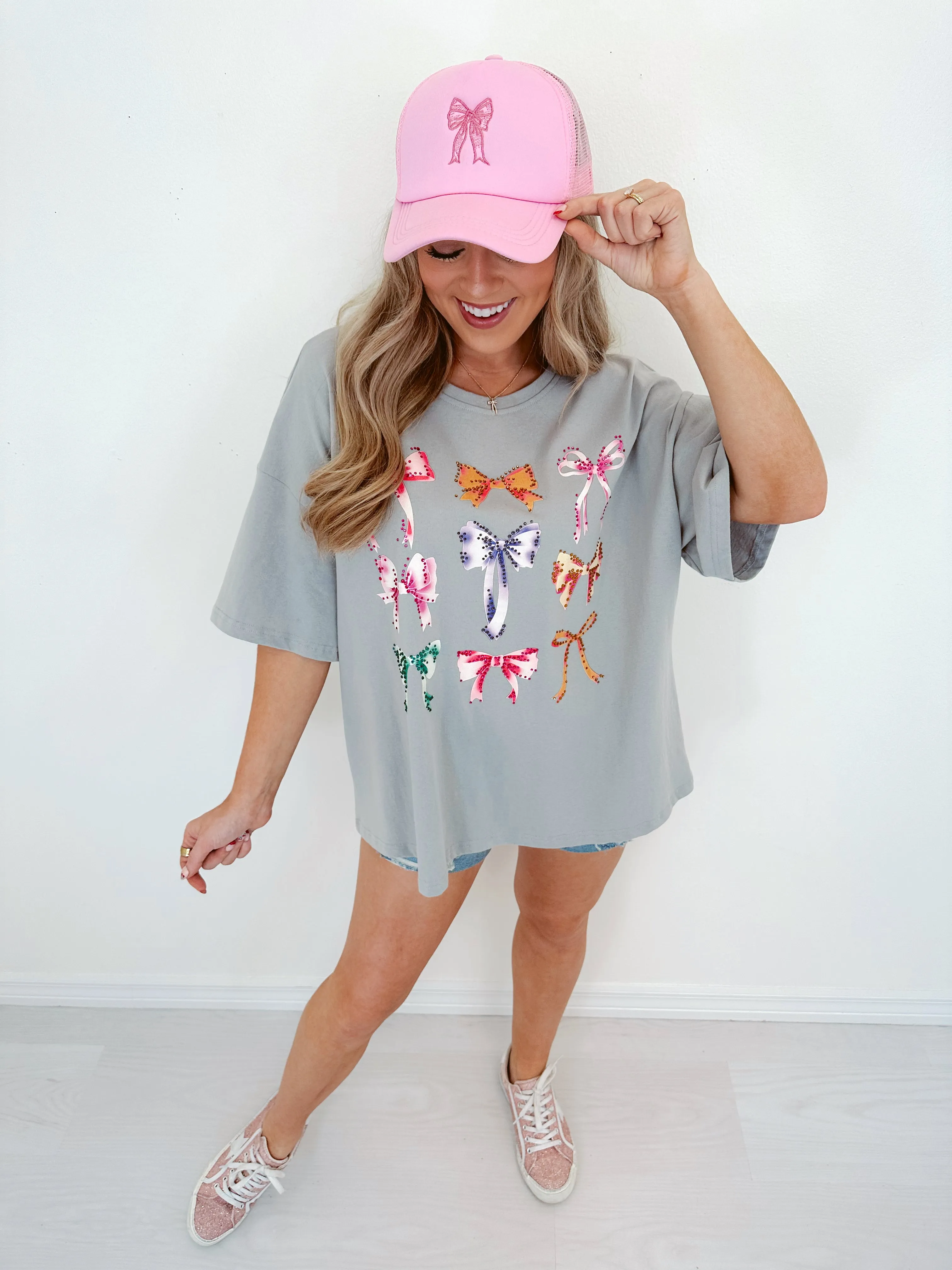 Unhidden Gem Bow Graphic Tee - Grey