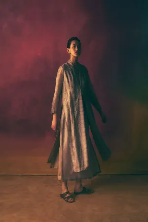 Urvashi Kaur - focal jacket   -   ilahi-49